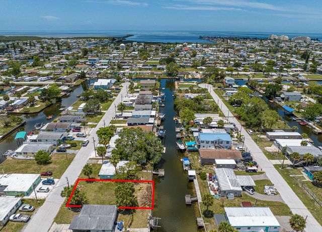 6837 SANDERLING LANE, Hudson, FL 34667