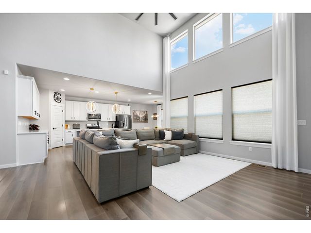 2102 Bouquet Dr, Windsor, CO 80550