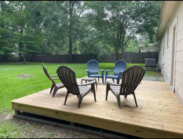 1917 Brooklane Dr., Hattiesburg, MS 39401