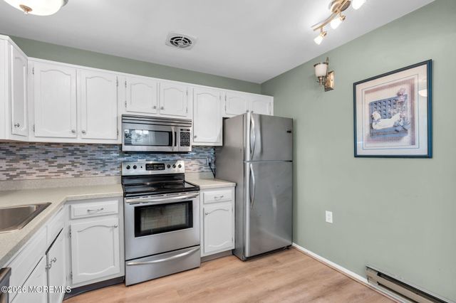 3 Lincoln Court, Manchester, NJ 08759
