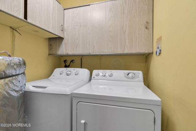 3 Lincoln Court, Manchester, NJ 08759