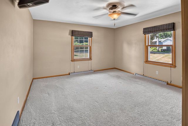 101 8th Street, Waunakee, WI 53597