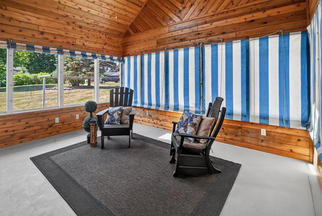 101 8th Street, Waunakee, WI 53597