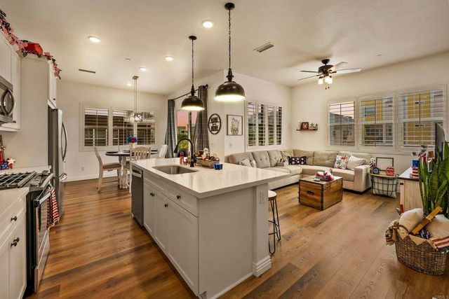 3002 Bravo Loop 2, Chula Vista, CA 91915