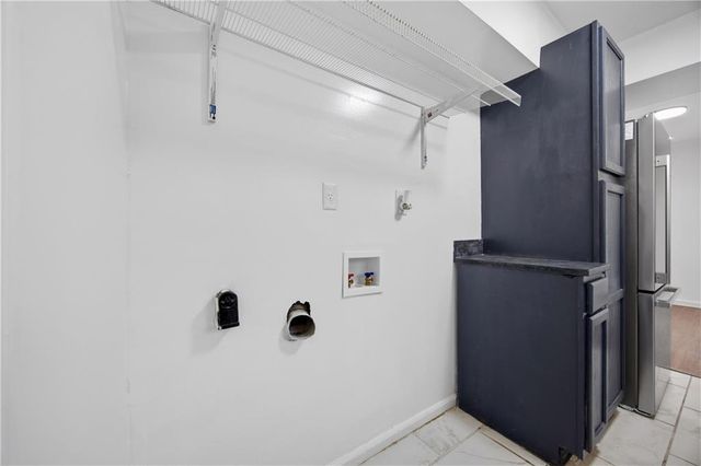 2587 Bonnybrook SW Drive, Atlanta, GA 30311