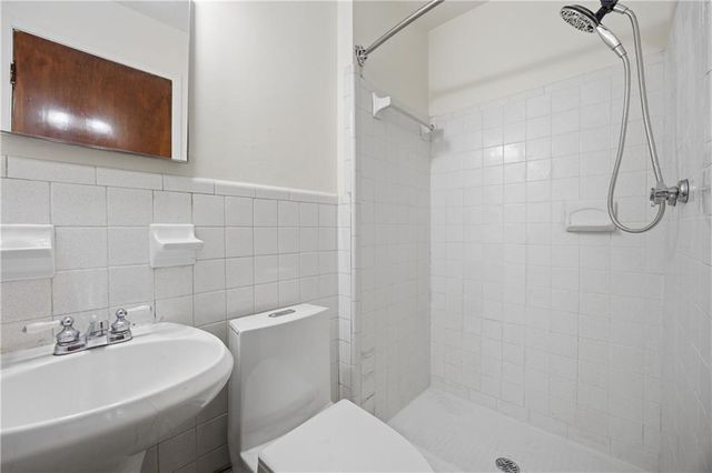 2587 Bonnybrook SW Drive, Atlanta, GA 30311