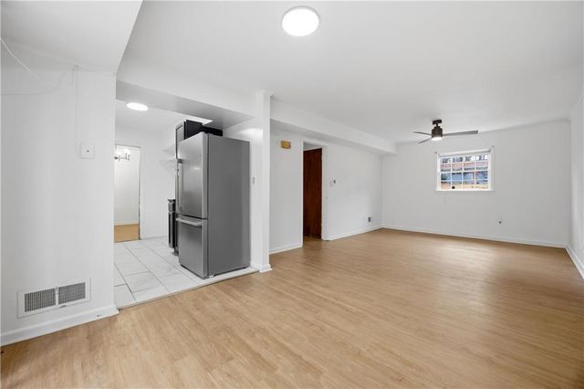 2587 Bonnybrook SW Drive, Atlanta, GA 30311