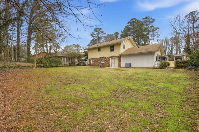 2587 Bonnybrook SW Drive, Atlanta, GA 30311