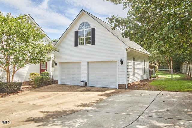 875 Sunrise Drive, Garner, NC 27529
