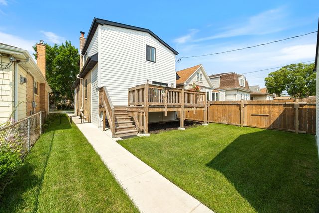 4909 N Merrimac Avenue, Chicago, IL 60630