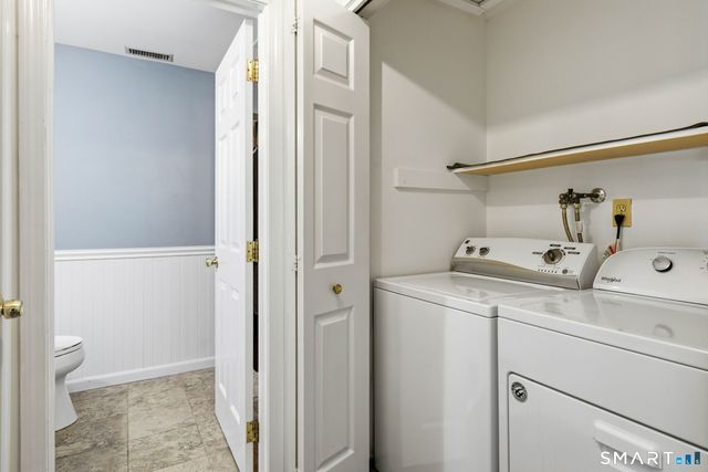 17 Hubbard Run Drive 17, Glastonbury, CT 06033