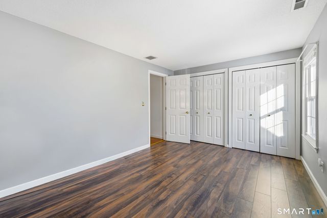 17 Hubbard Run Drive 17, Glastonbury, CT 06033