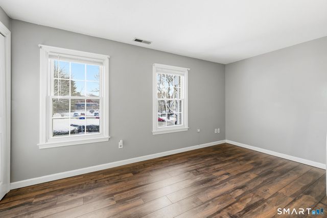 17 Hubbard Run Drive 17, Glastonbury, CT 06033