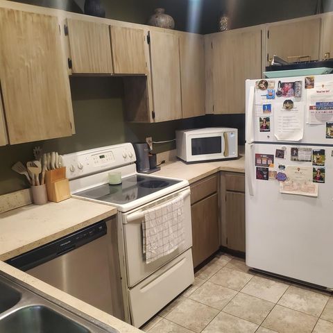 3525 E FORT KING STREET 244, Ocala, FL 34470