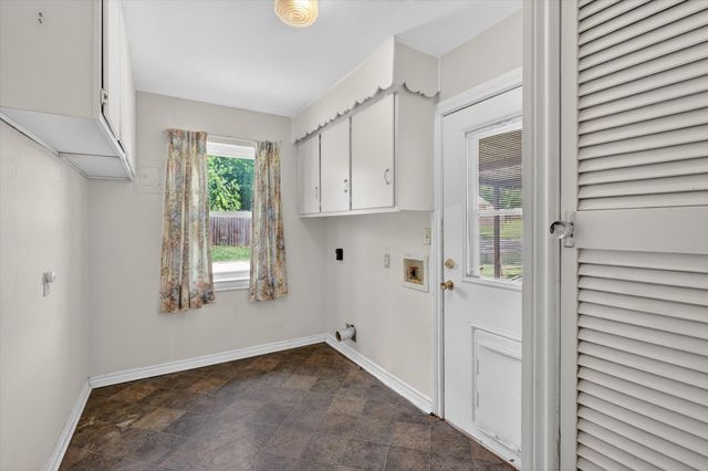 624 N Avenue A, Springtown, TX 76082