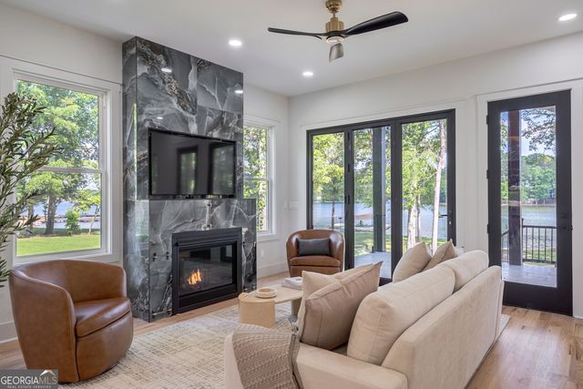 254 Loch Way, Eatonton, GA 31024