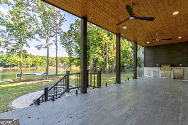 254 Loch Way, Eatonton, GA 31024