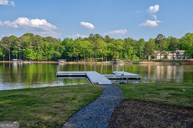 254 Loch Way, Eatonton, GA 31024