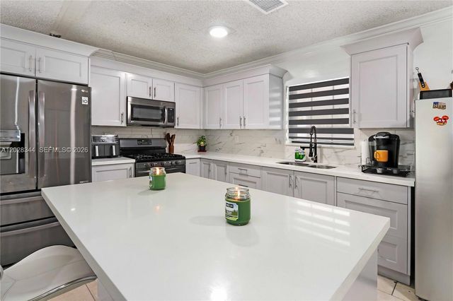 12100 SW 181st Terrace, Miami, FL 33177