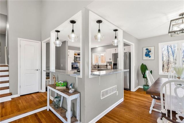 30030 W 84th Street, De Soto, KS 66018