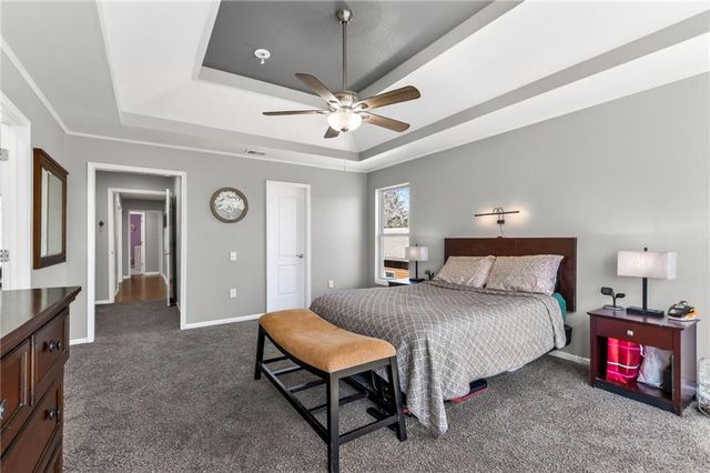 30030 W 84th Street, De Soto, KS 66018