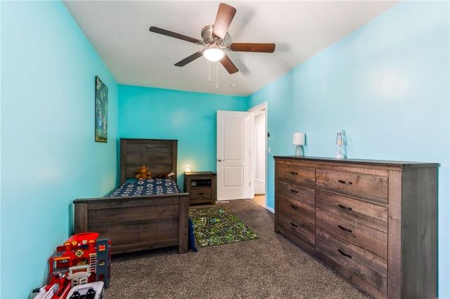 30030 W 84th Street, De Soto, KS 66018