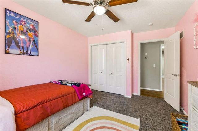 30030 W 84th Street, De Soto, KS 66018