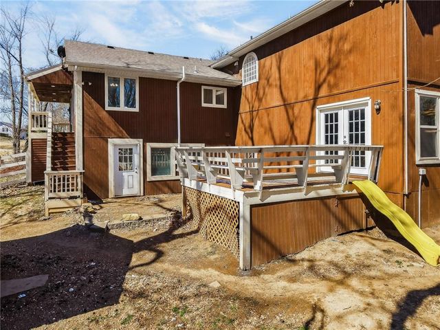 30030 W 84th Street, De Soto, KS 66018