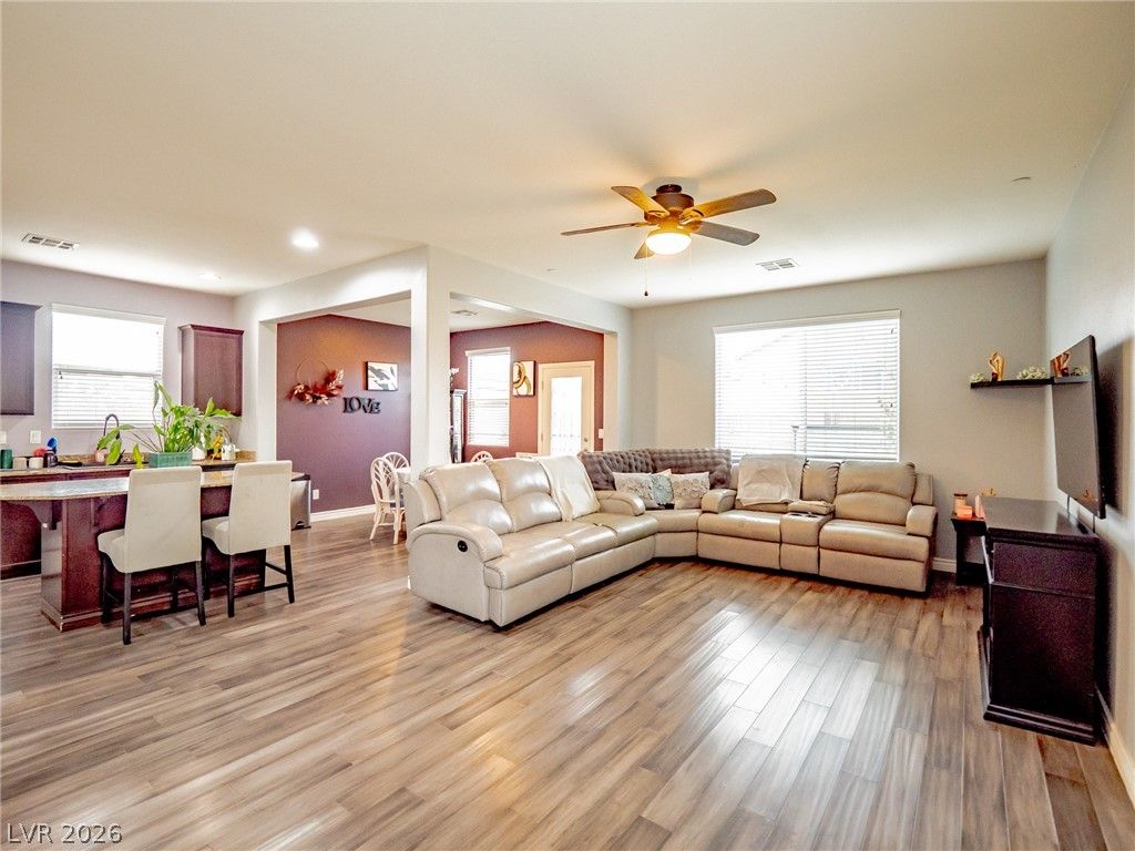 124 Brookhouse Court, Henderson, NV 89011 — photo 3