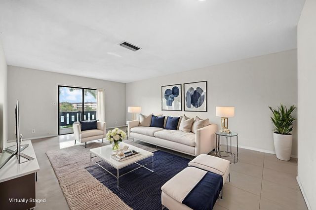 5900 NW 17th Pl 215, Sunrise, FL 33313