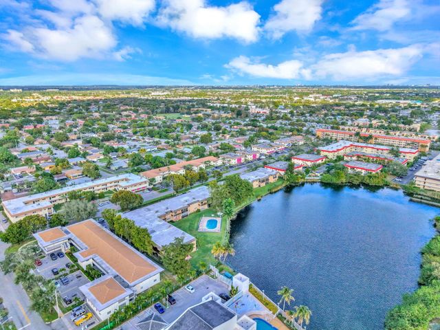 5900 NW 17th Pl 215, Sunrise, FL 33313