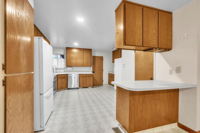 23568 Robin Rd, Pioneer, CA 95666