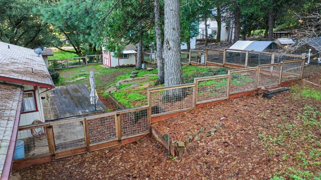 23568 Robin Rd, Pioneer, CA 95666