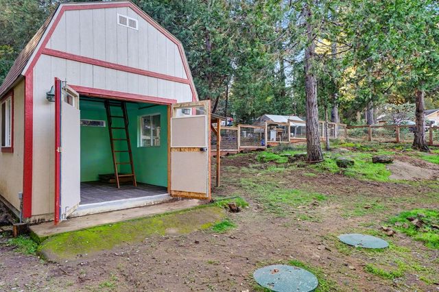 23568 Robin Rd, Pioneer, CA 95666