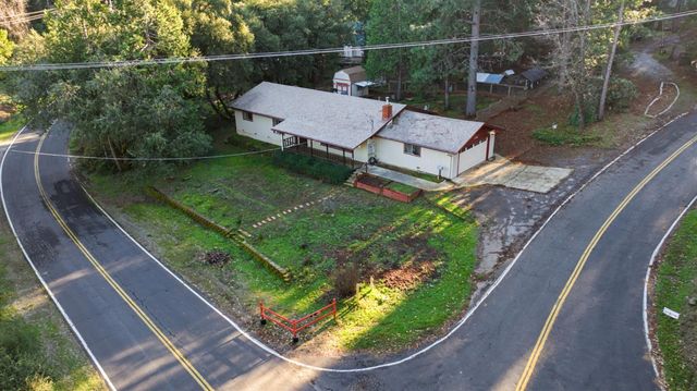 23568 Robin Rd, Pioneer, CA 95666