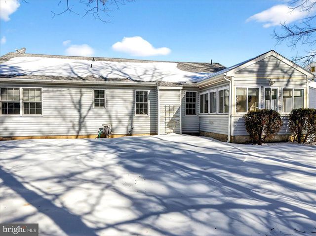 129 YEOMAN ROAD, Manahawkin, NJ 08050
