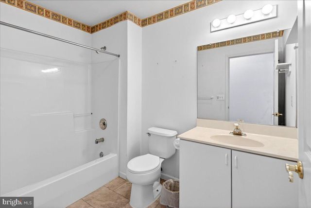 129 YEOMAN ROAD, Manahawkin, NJ 08050