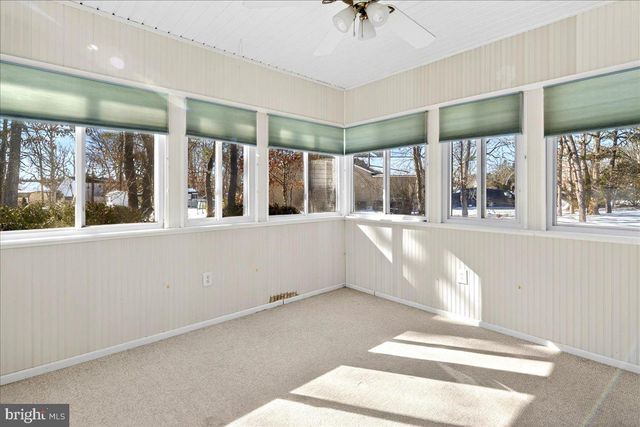 129 YEOMAN ROAD, Manahawkin, NJ 08050