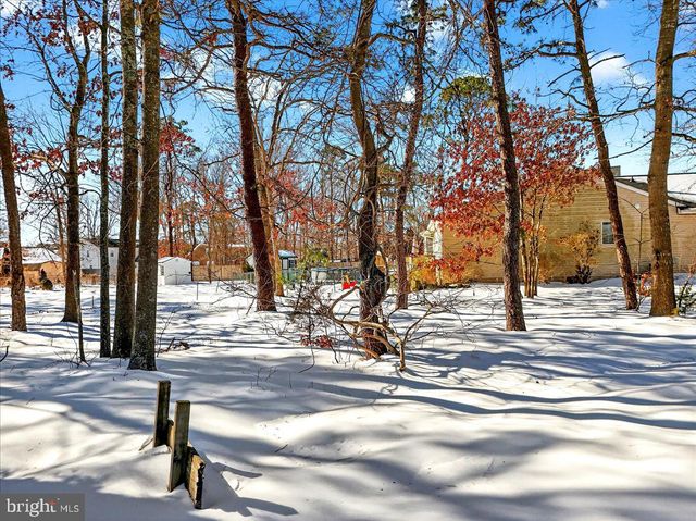 129 YEOMAN ROAD, Manahawkin, NJ 08050