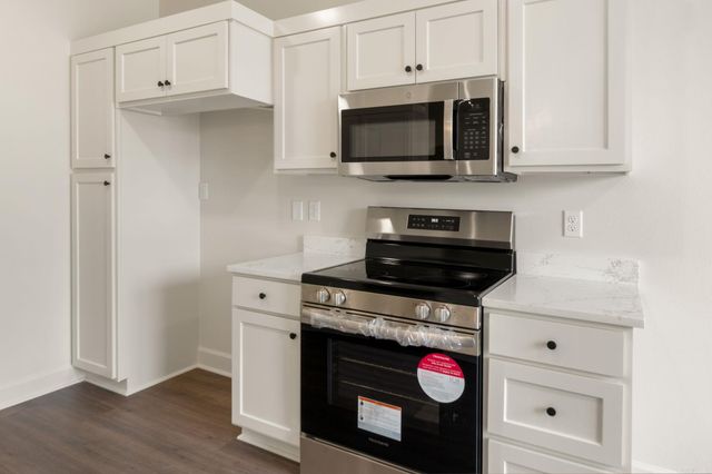 6 Spring Creek Cove, Little Rock, AR 72209