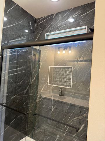 6 Spring Creek Cove, Little Rock, AR 72209