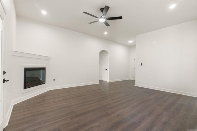 6 Spring Creek Cove, Little Rock, AR 72209