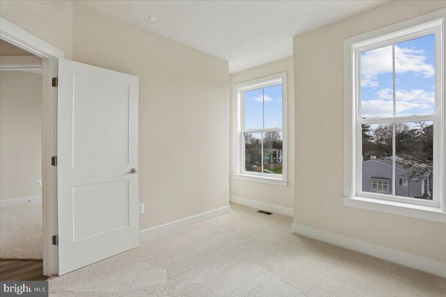 207 ALLEN LN, Poolesville, MD 20837