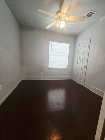 5709 Craig Street, Houston, TX 77023