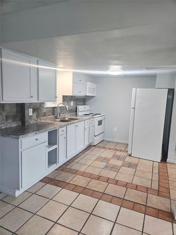 5709 Craig Street, Houston, TX 77023