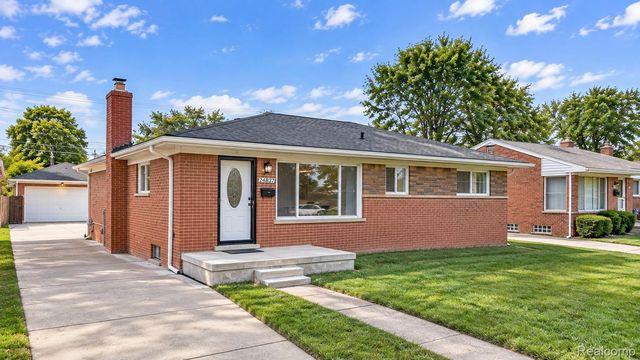 24837 Curie Street, Warren, MI 48091