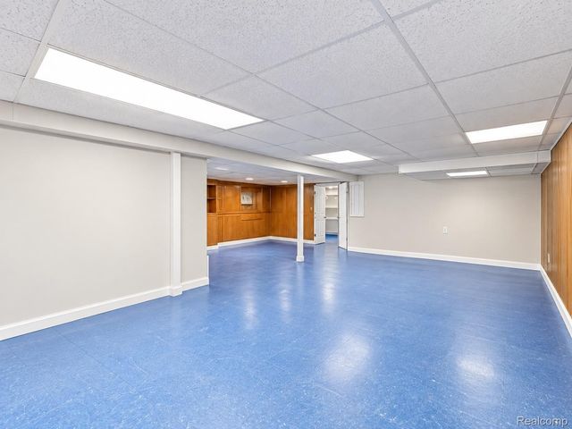 24837 Curie Street, Warren, MI 48091