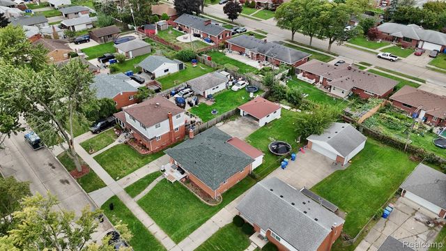24837 Curie Street, Warren, MI 48091