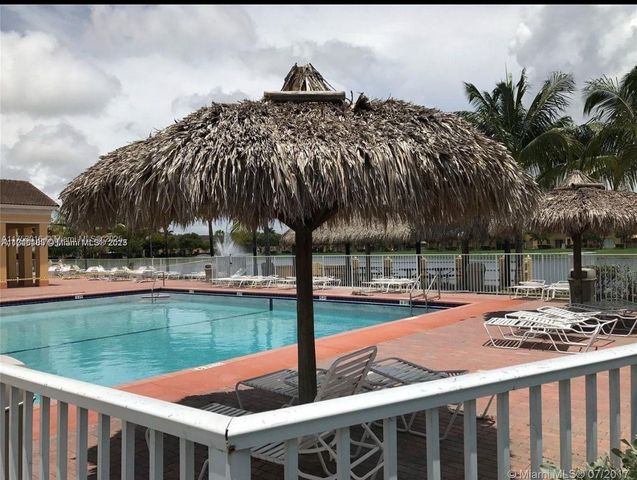 1692 SE 29th Ct 201, Homestead, FL 33035