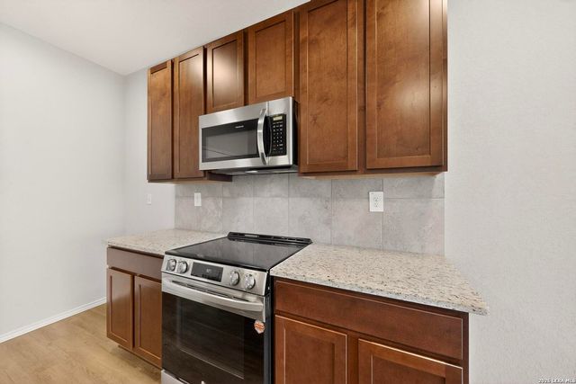 3038 LAGUNA CLFS, Converse, TX 78109